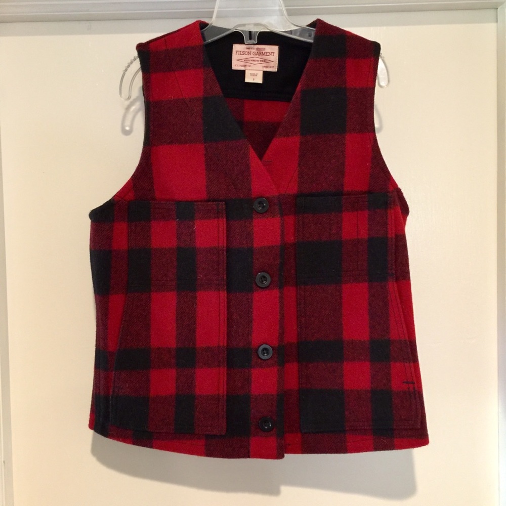 Perfect Red buffalo plaid Filson vest.